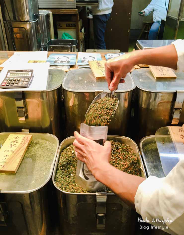 Un marchand de thés japonais