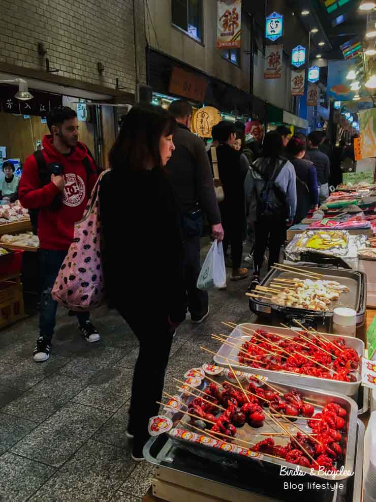 Au marché de Nishiki à Kyoto