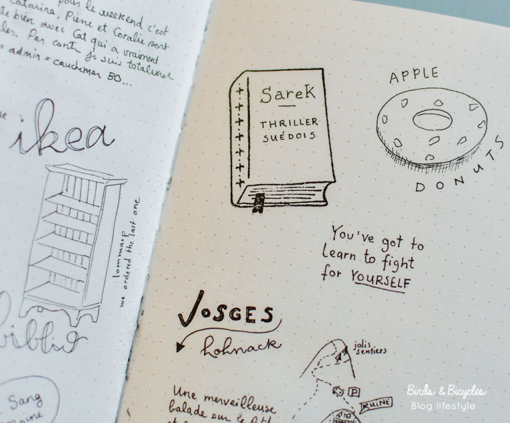Book journaling avec un tampon livres