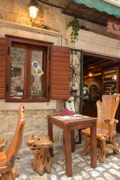 Taverne