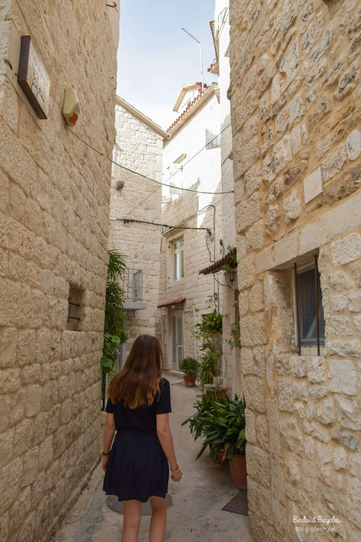 Cachet rues de Trogir - blogueuse voyage
