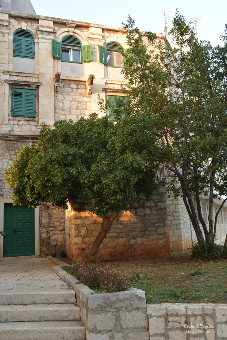 Façades de pierres en croatie